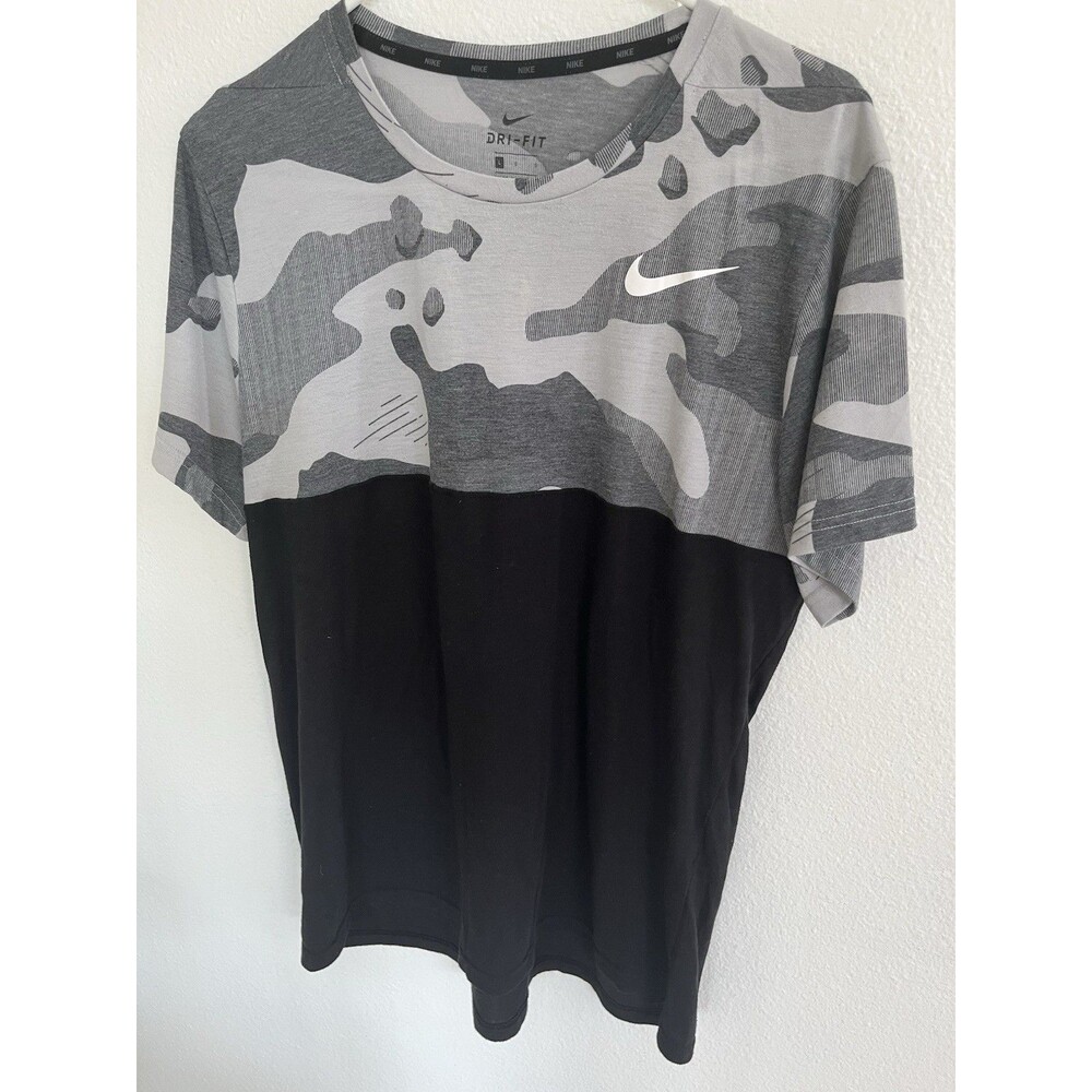 Nike Dri-Fit Men’s Large Camo Colorblock Short Sleeve Training Shirt Gray Black